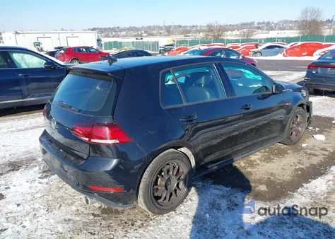 2019 Volkswagen Golf Gti 2.0T Autobahn/2.0T Rabbit Edition/2.0T S/2.0T Se z USA, uszkodzony, nr VIN 3VW5T7AU4KM032843